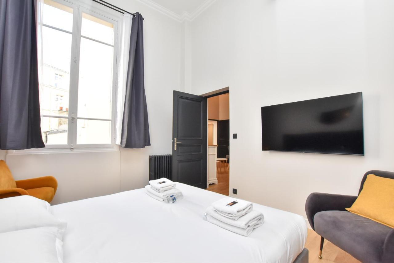 Cosy Apartment - 2Br-7P - Arc De Triomphe ปารีส ภายนอก รูปภาพ